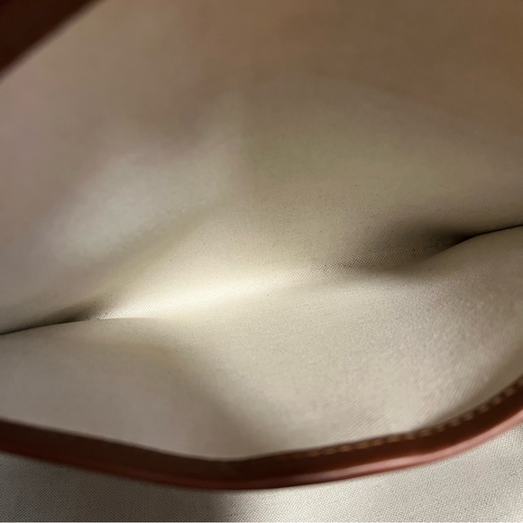 Gucci Supreme Web Loop Tote - Picture 7 of 14